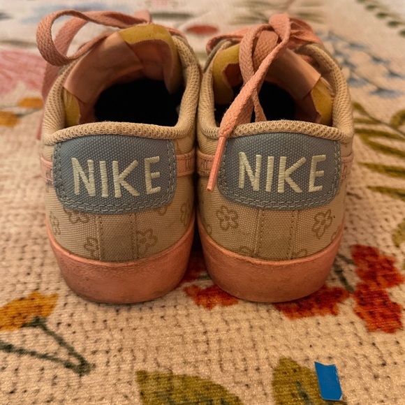 Custom Nike Blazer Low Women Sz 6 - Picture 4 of 9